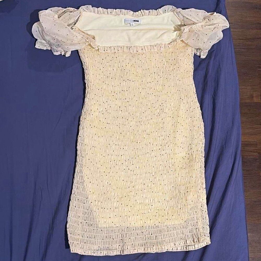 Fashion Nova Off-Shoulder Smocked Ruffle Polka Dot Chiffon Dress S